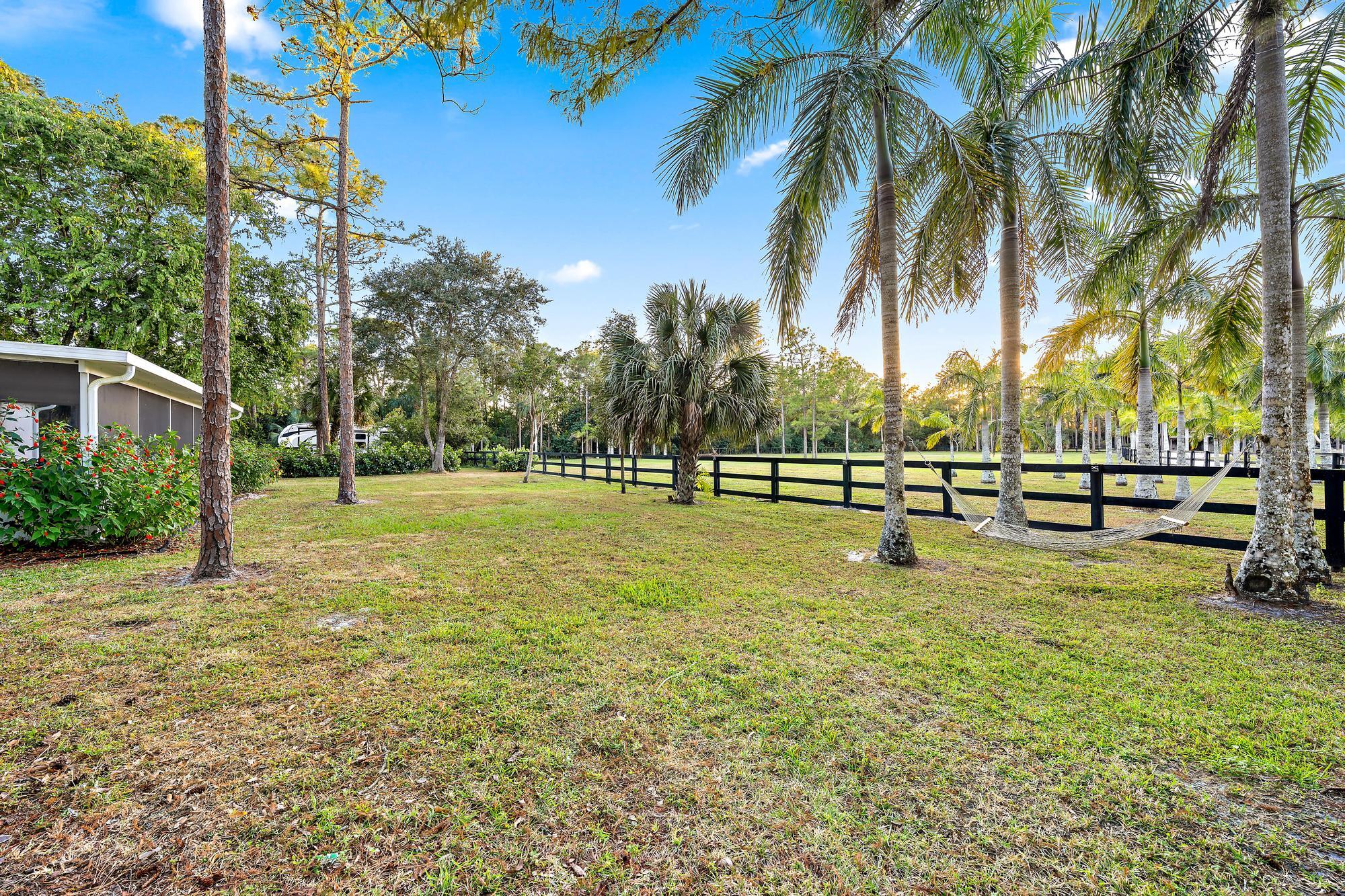 14765 Calusa Trail Palm Beach Gardens, FL 33418 - Photo 27 of 49 a view of park