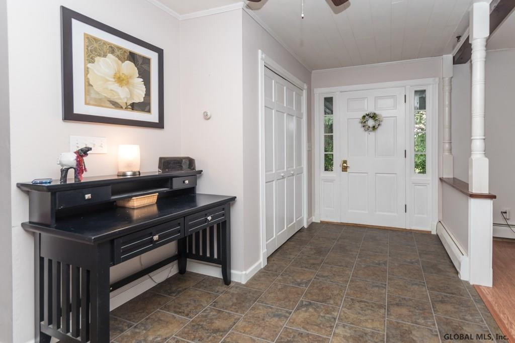398 Palmer Road Schodack, NY 12061 - Photo 3 of 19 Photo 3