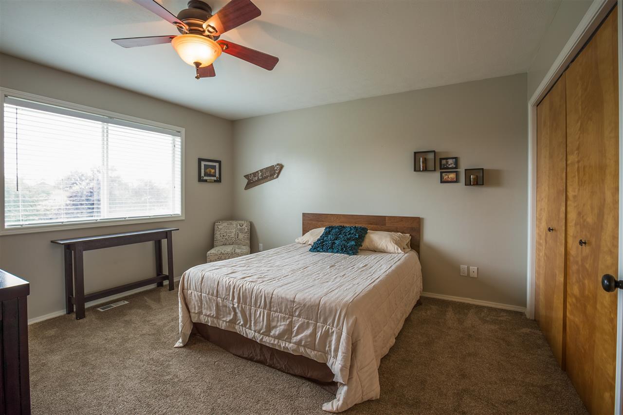 218 East Trevor Road Colbert, WA 99005 - Photo 10 of 20