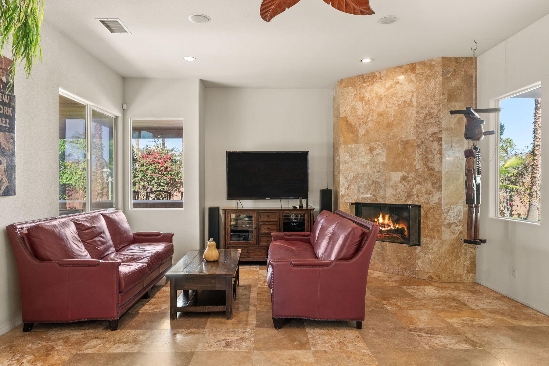 18 Calais Circle Rancho Mirage, CA 92270 - Photo 15 of 58 .