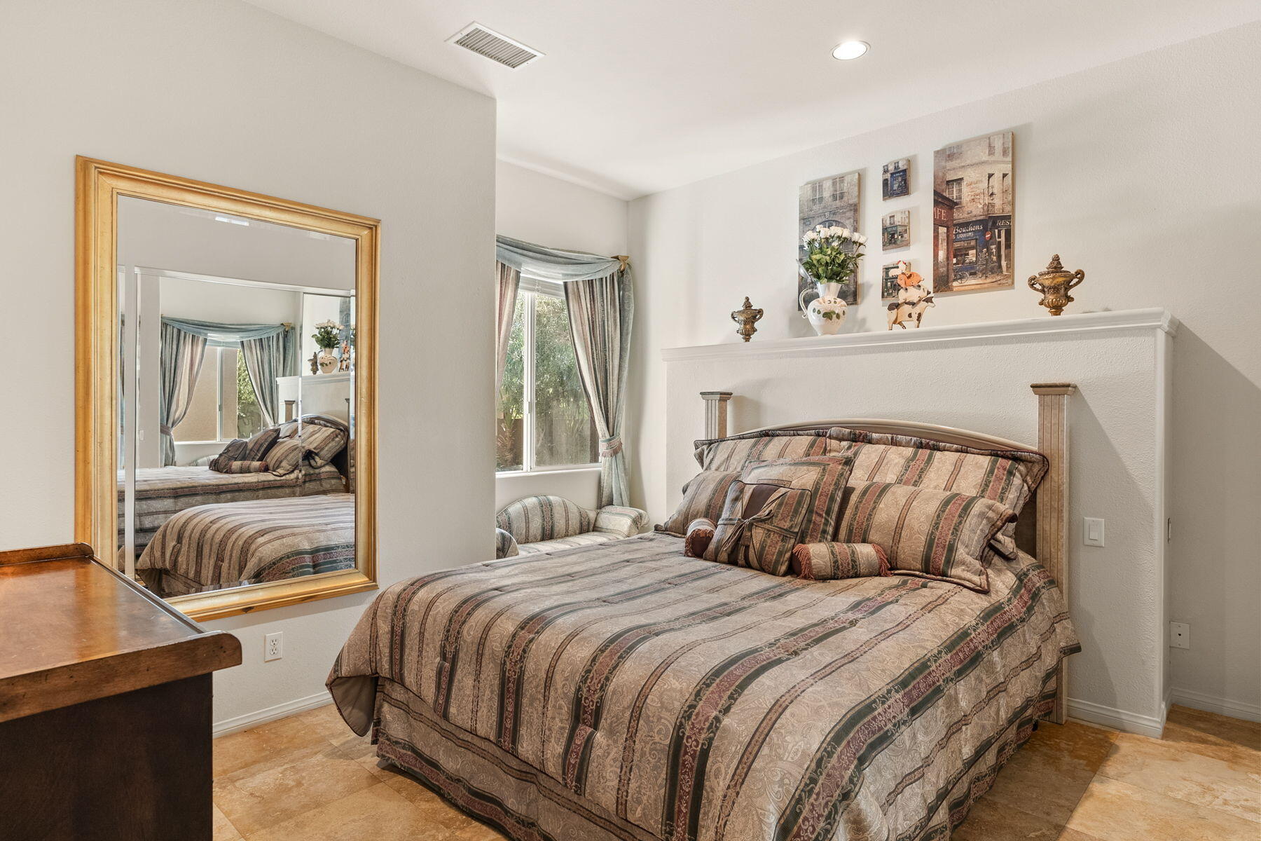 18 Calais Circle Rancho Mirage, CA 92270 - Photo 29 of 58 28-web-or-mls-untitled (25 of 81)