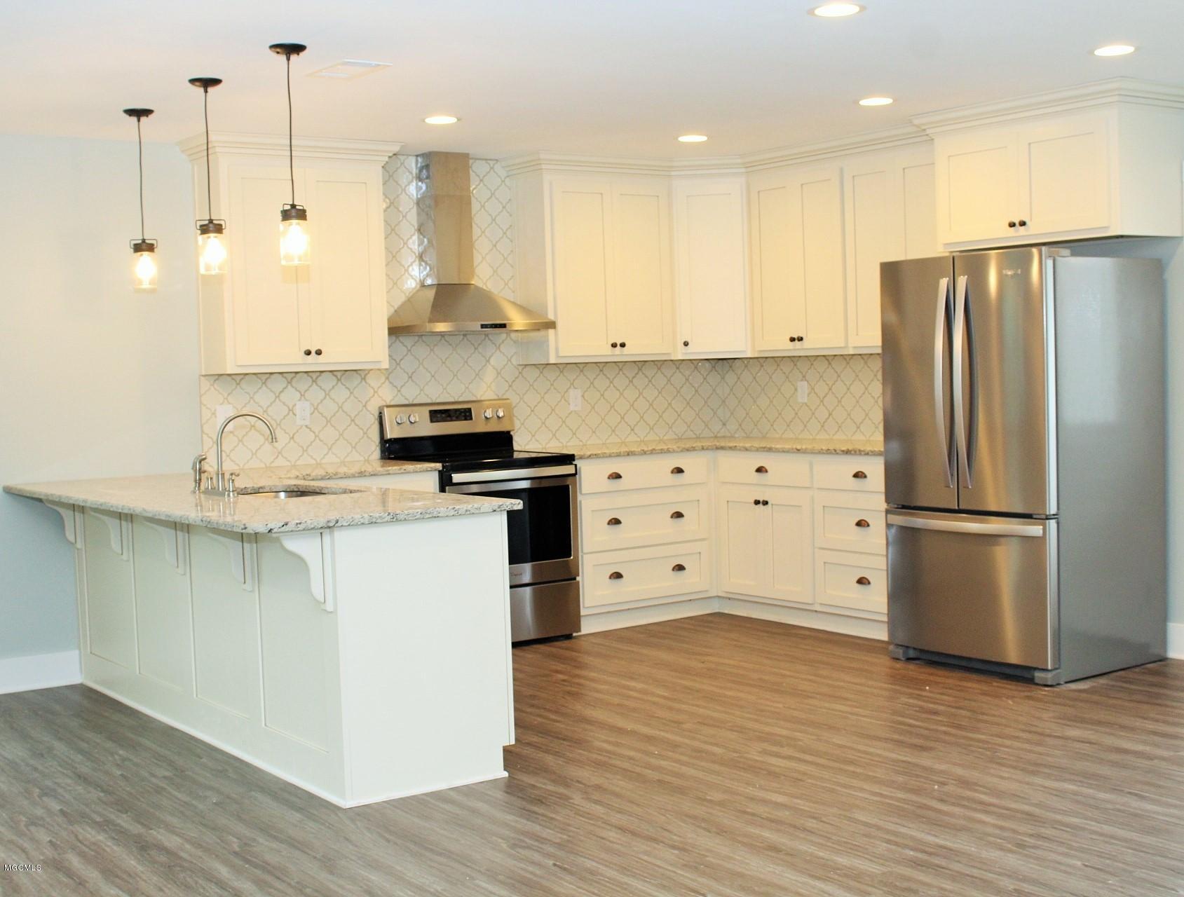128 Easley Road Lucedale, MS 39452 - Photo 6 of 21 Kitchen