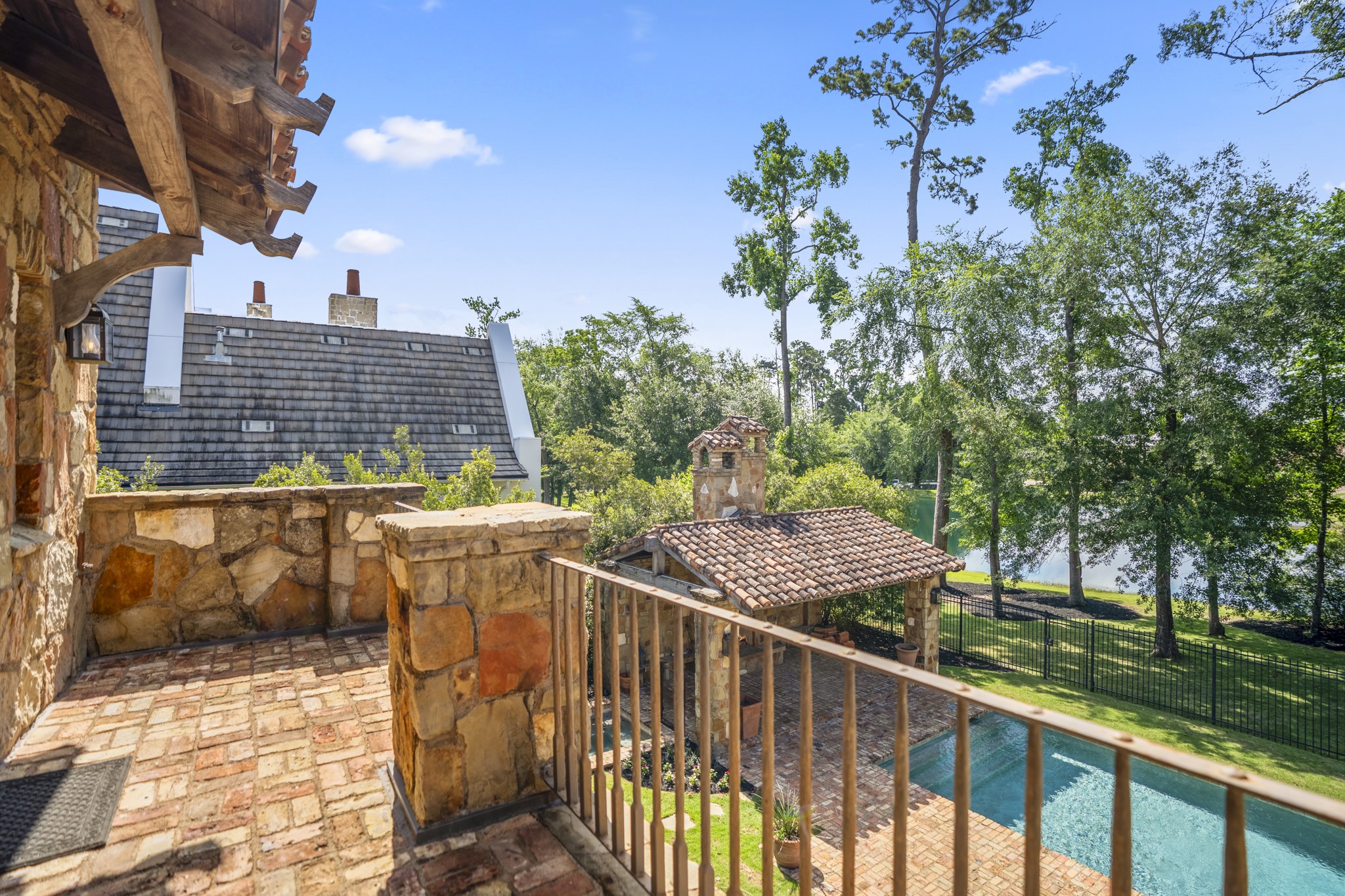 15 North Badger Lodge Circle Spring, TX 77389 - Photo 12 of 49