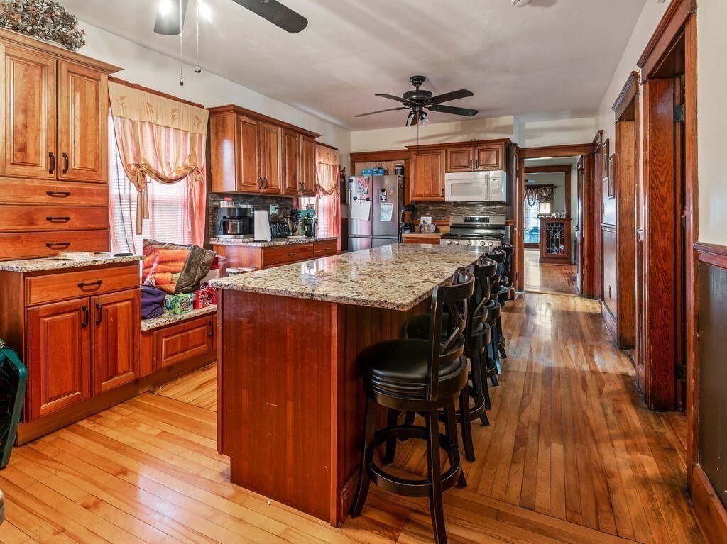 59 Barclay Street Worcester, MA 01604 - Photo 13 of 40