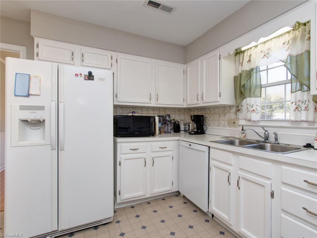 4923 Tower Road, Unit A Greensboro, NC 27410 - Photo 8 of 20 Gallery Image 8