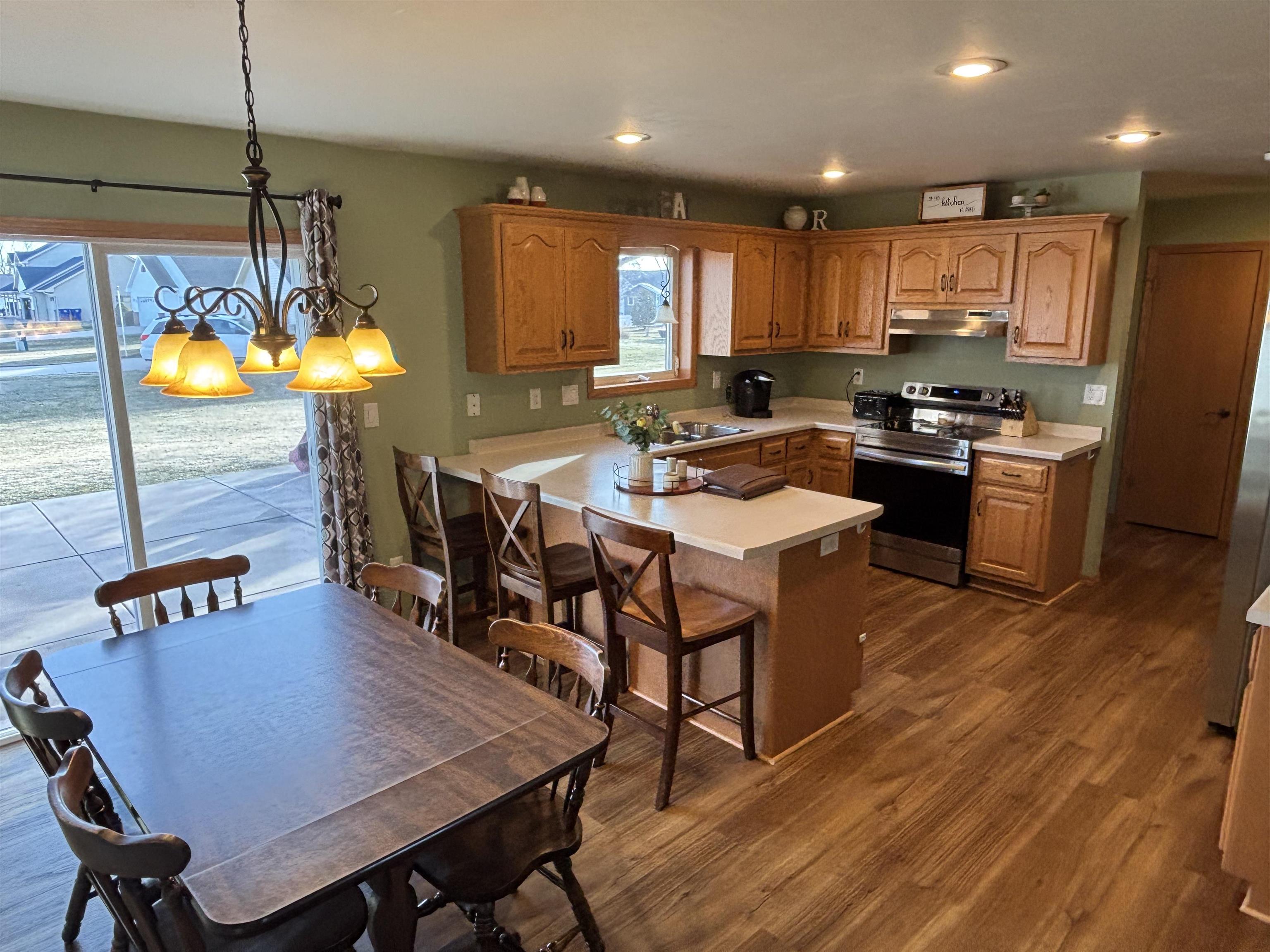 1843 Sandy Springs Road De Pere, WI 54115 - Photo 6 of 18