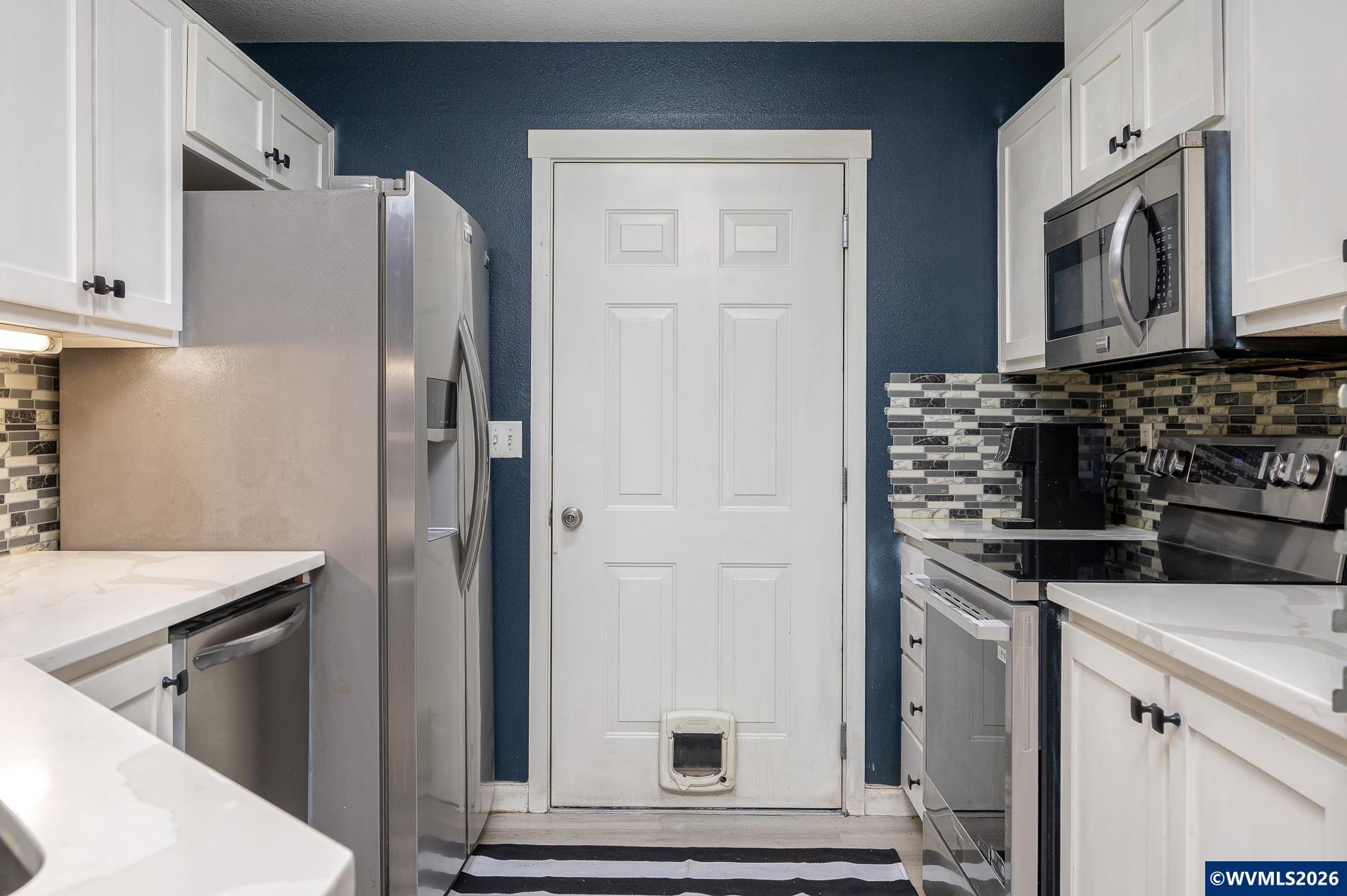 14925 Southwest Sandhill Loop, Unit 102 Beaverton, OR 97007 - Photo 6 of 20