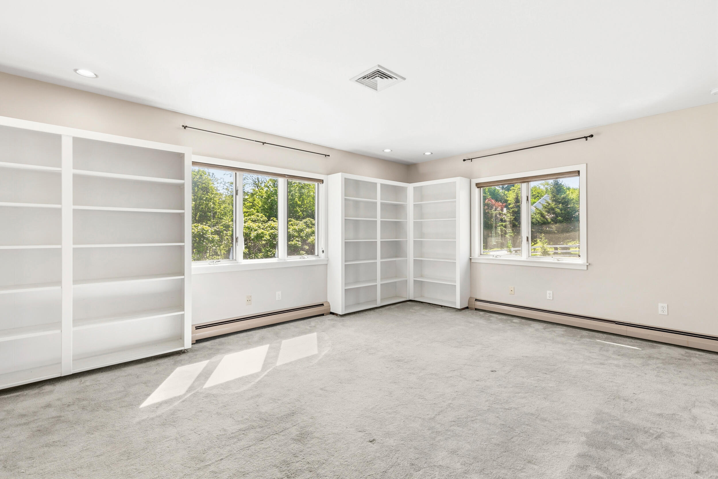 363 Blackstrap Road Falmouth, ME 04105 - Photo 36 of 53 Office / Bedroom 2 (1)
