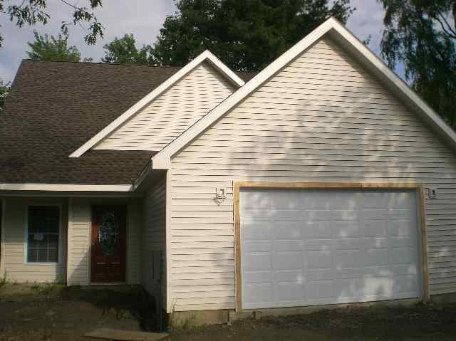 2109 Lenox Road Schenectady, NY 12308 - Photo 1 of 4 Photo 1