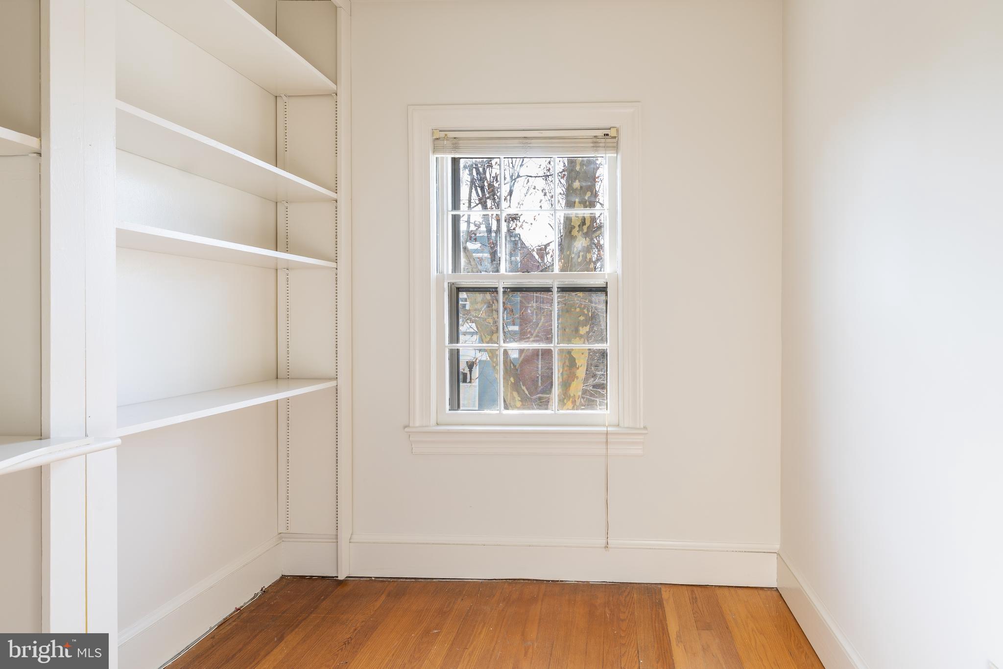 3339 P Street Northwest Washington, DC 20007 - Photo 14 of 21 3rd BR/office