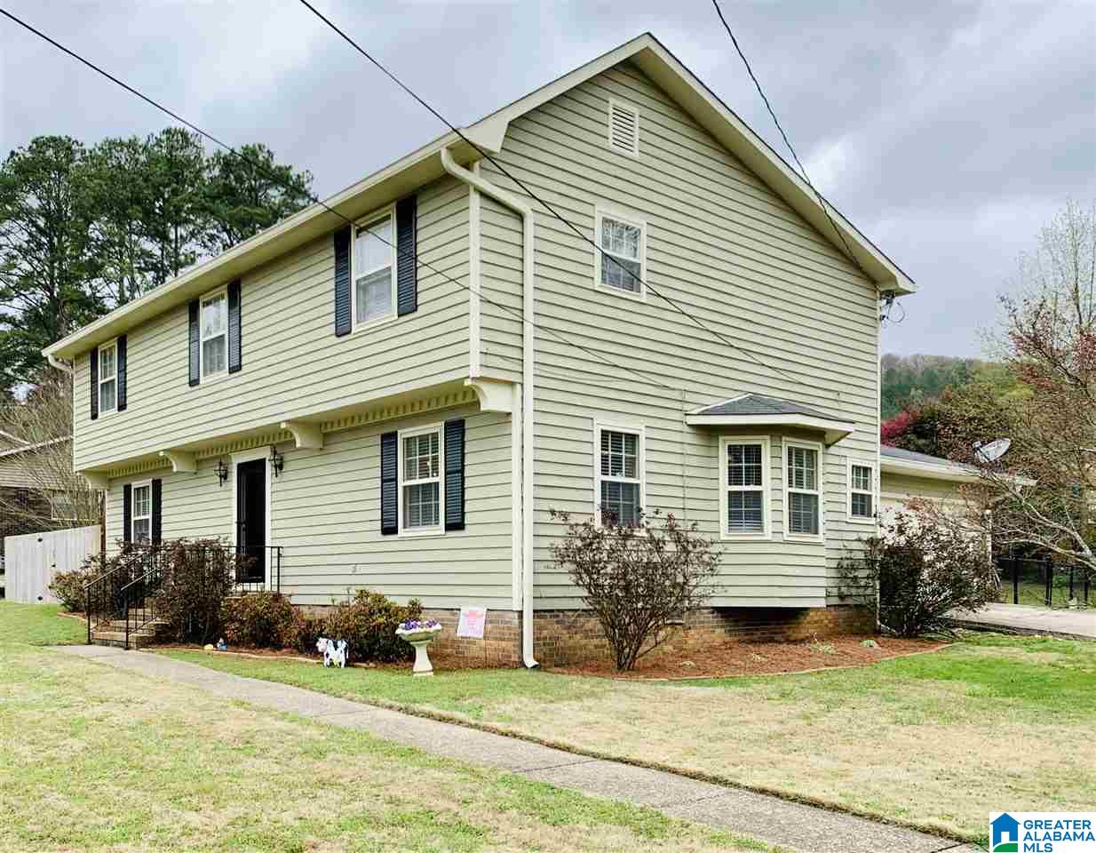 1803 Valley Creek Road Anniston, AL 36207 - Photo 3 of 34