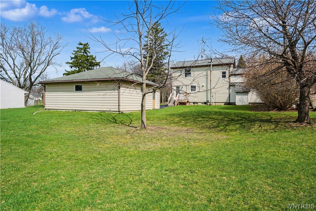 5258 Chestnut Ridge Road Orchard Park, NY 14127 - Photo 8 of 37