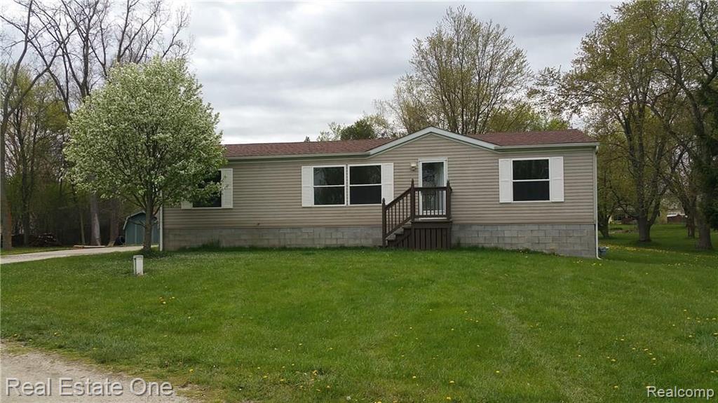 7036 East Pierson Road Davison, MI 48423 - Photo 1 of 2