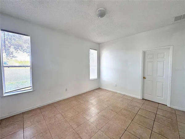 $2,499 | 14460 Huntcliff Park Way, Orlando, FL 32824