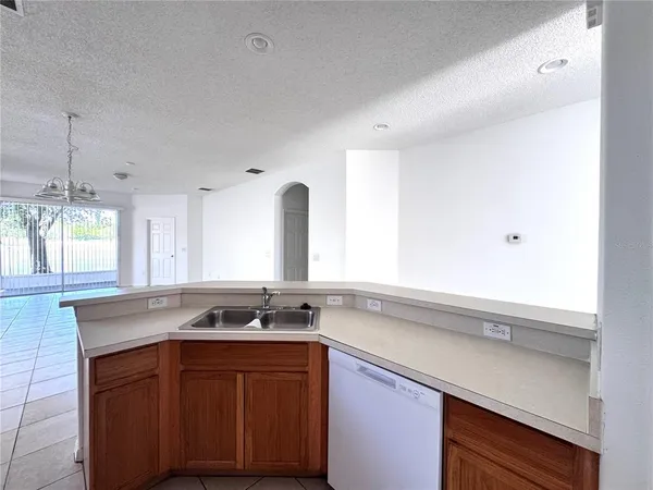 $2,499 | 14460 Huntcliff Park Way, Orlando, FL 32824