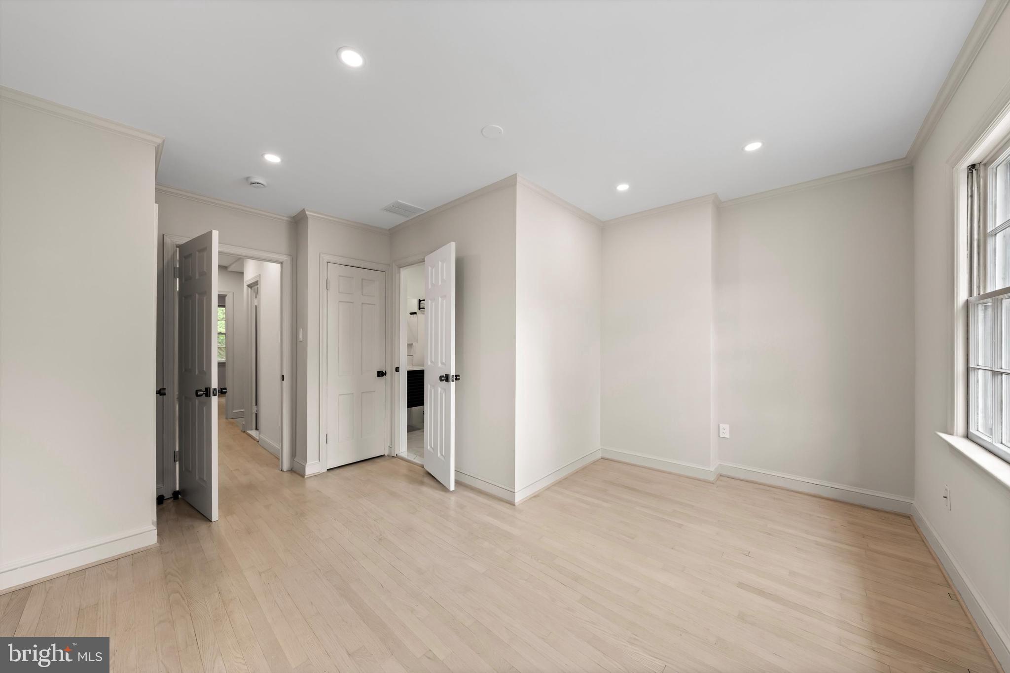 1525 35th Street Northwest Washington, DC 20007 - Photo 26 of 43 Bedroom 4