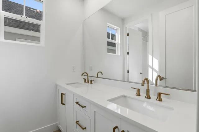 $1,349,000 | 7360 Ailes Court, Gilroy, CA 95020