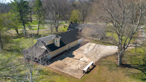 $739,900 | 8158 Old Springfield Pike, Goodlettsville, TN 37072