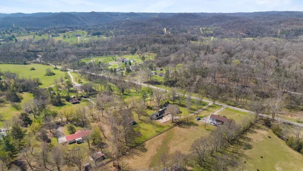 $739,900 | 8158 Old Springfield Pike, Goodlettsville, TN 37072