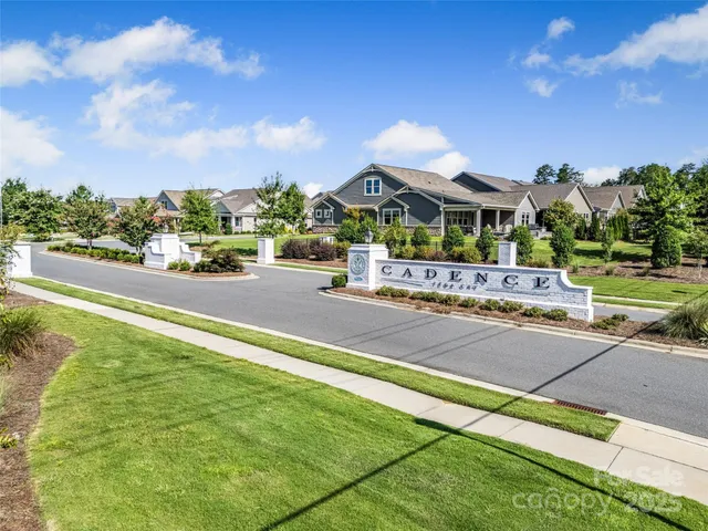 a house view with a outdoor space