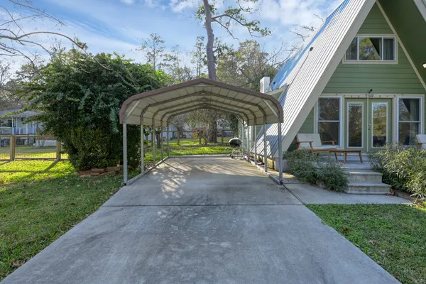 $1,600 | 1500 West Pine Lake Circle, Montgomery, TX 77316