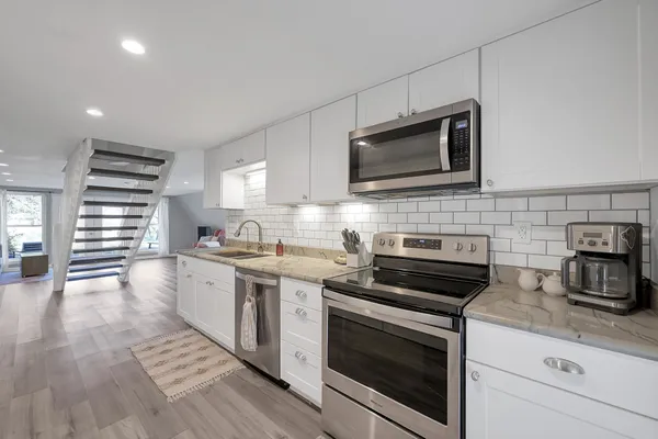 $1,600 | 1500 West Pine Lake Circle, Montgomery, TX 77316