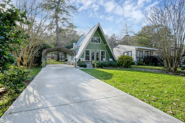 $1,600 | 1500 West Pine Lake Circle, Montgomery, TX 77316