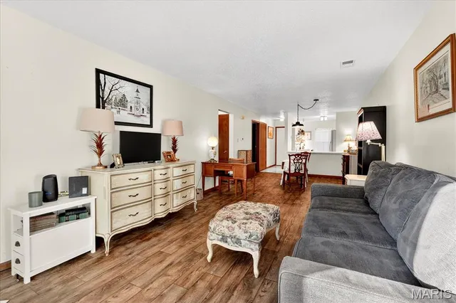 $175,000 | 3221 Meadow Trail Drive, Unit 56, St. Peters, MO 63376