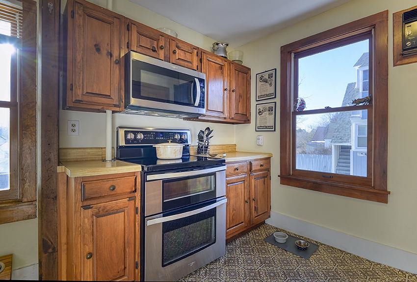 362 Court Street Keene, NH 03431 - Photo 20 of 55