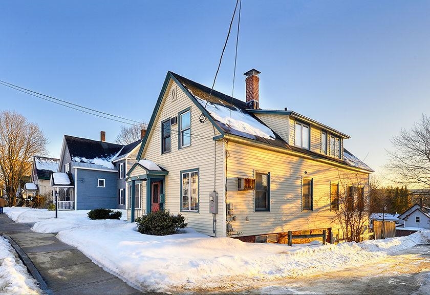 362 Court Street Keene, NH 03431 - Photo 5 of 55