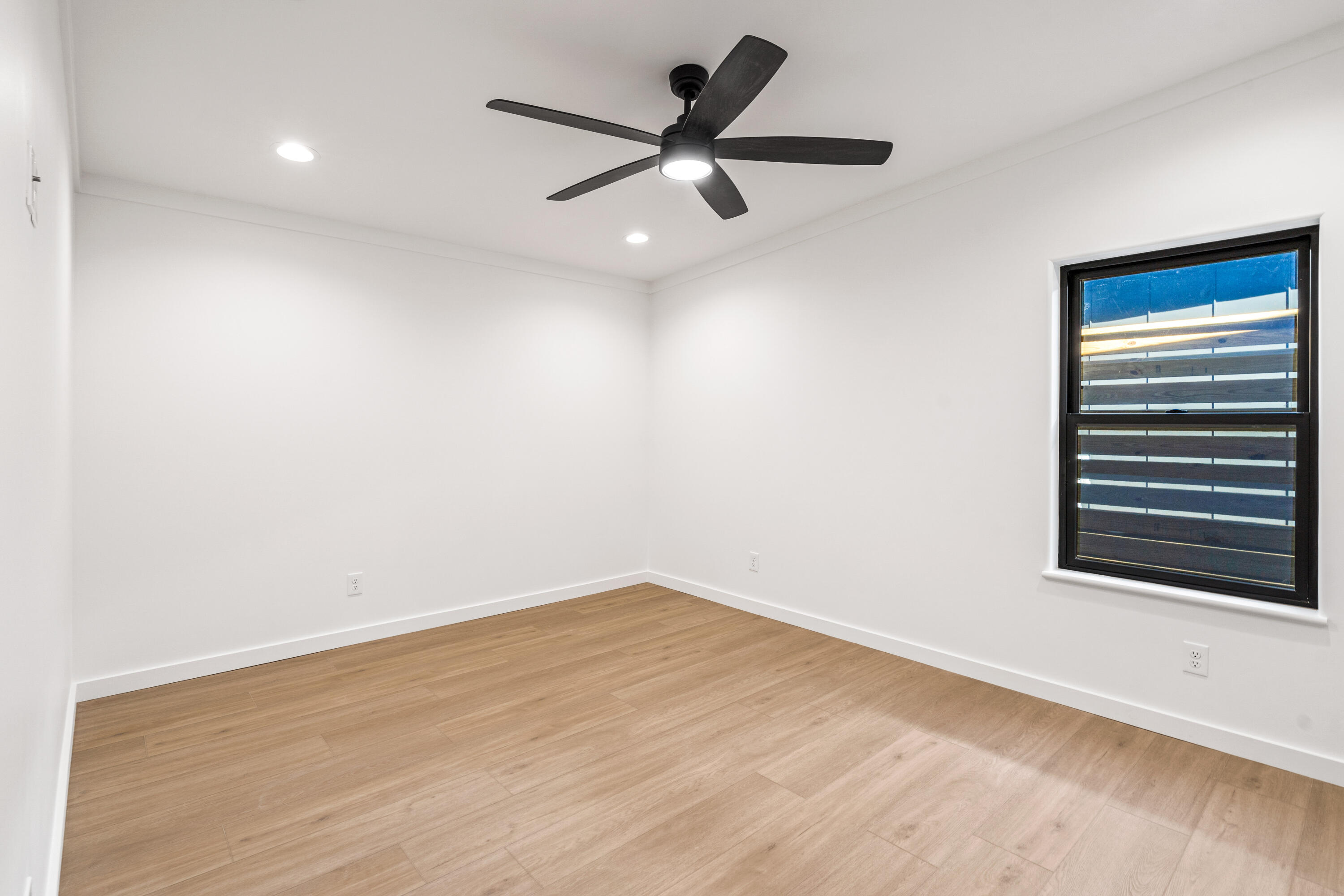 88 South 2nd Street Santa Rosa Beach, FL 32459 - Photo 15 of 25 88 2nd St-16