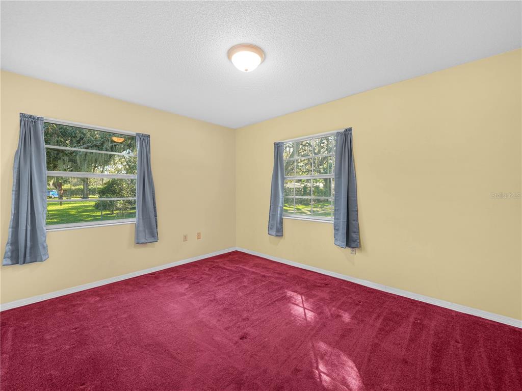 2702 Brock Road Plant City, FL 33565 - Photo 11 of 20 Gallery Image 11
