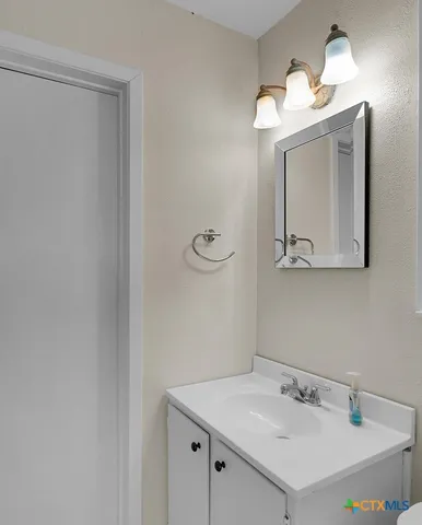 $595,000 | 596 Saffle Road, Robinson, TX 76706