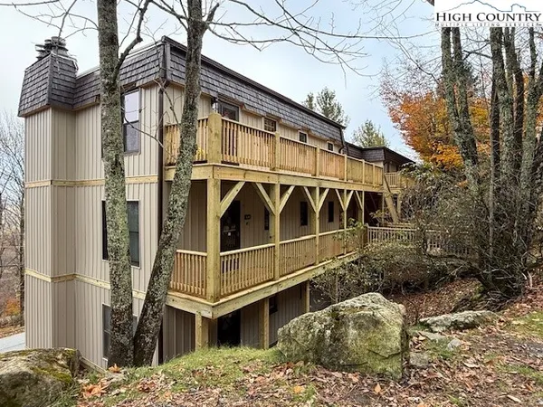 $185,500 | 101 Mid Holiday Lane, Unit E218, Beech Mountain, NC 28604