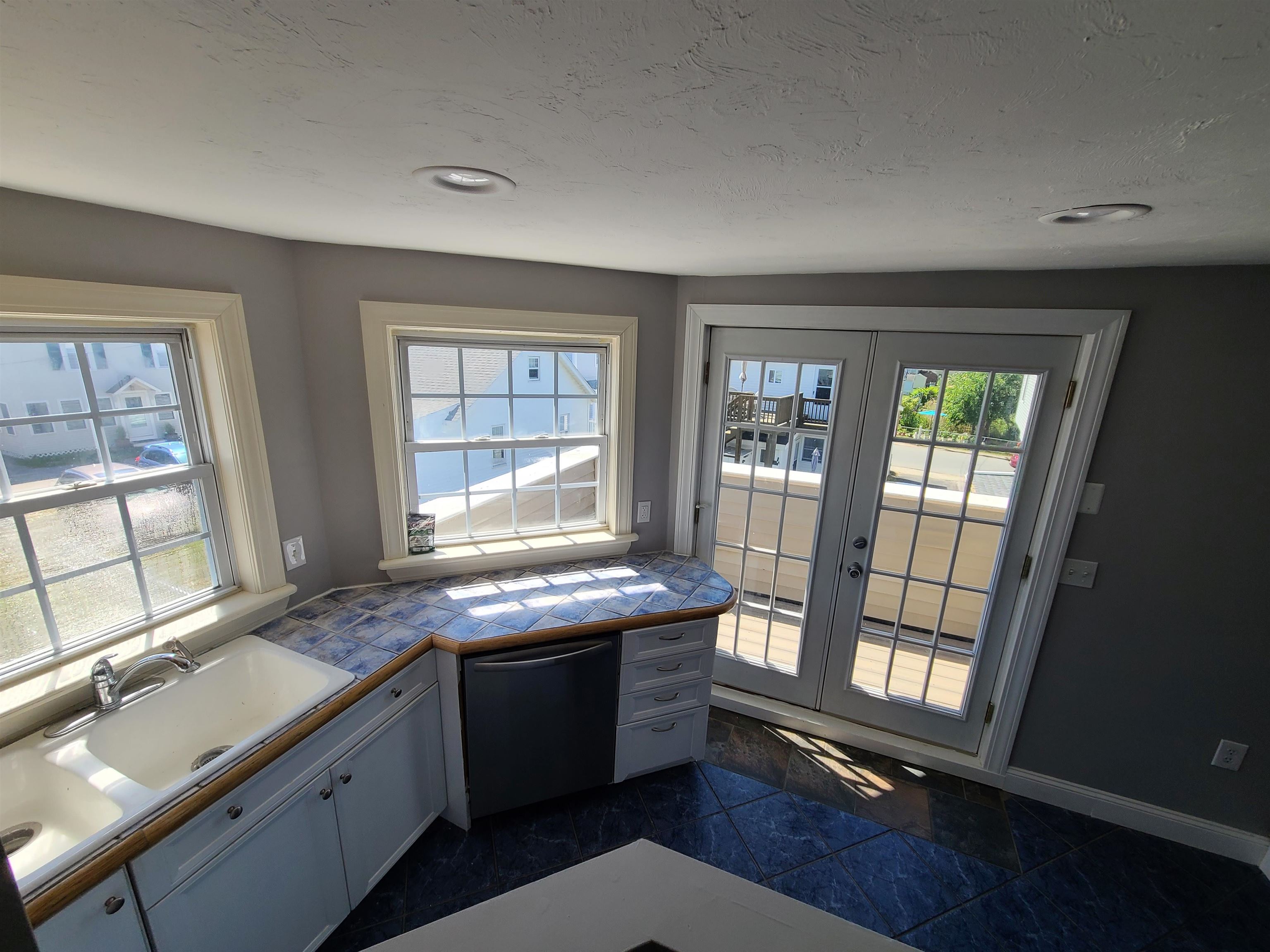 6 Francis Street Hampton, NH 03842 - Photo 24 of 39