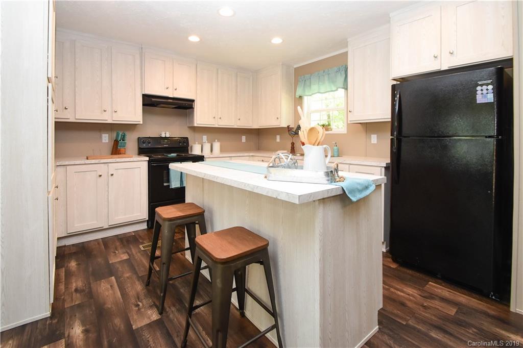 410 Jake Tucker Road Midland, NC 28107 - Photo 8 of 40 Gallery Image 8