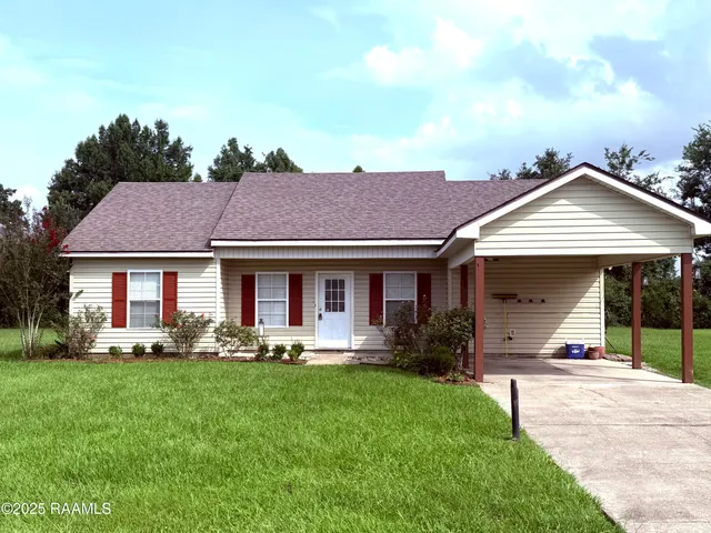 $186,000 | 1108 Poydras Place, Breaux Bridge, LA 70517