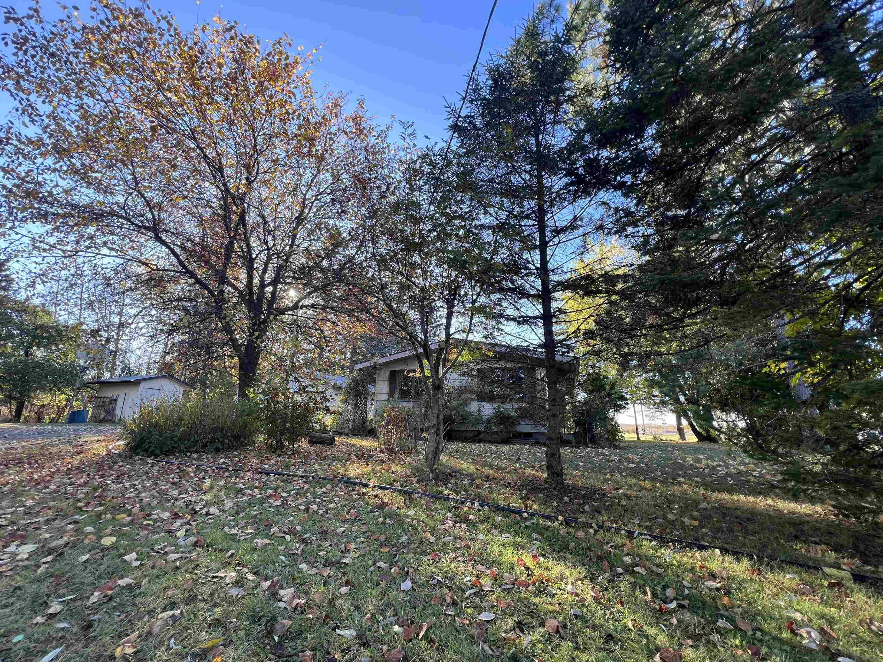 202 North 58th Street Superior, WI 54880 - Photo 25 of 30 View of yard