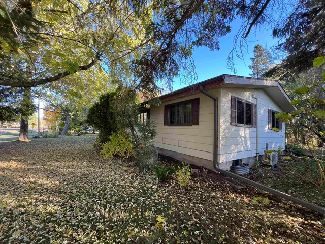 $264,900 | 202 North 58th Street, Superior, WI 54880