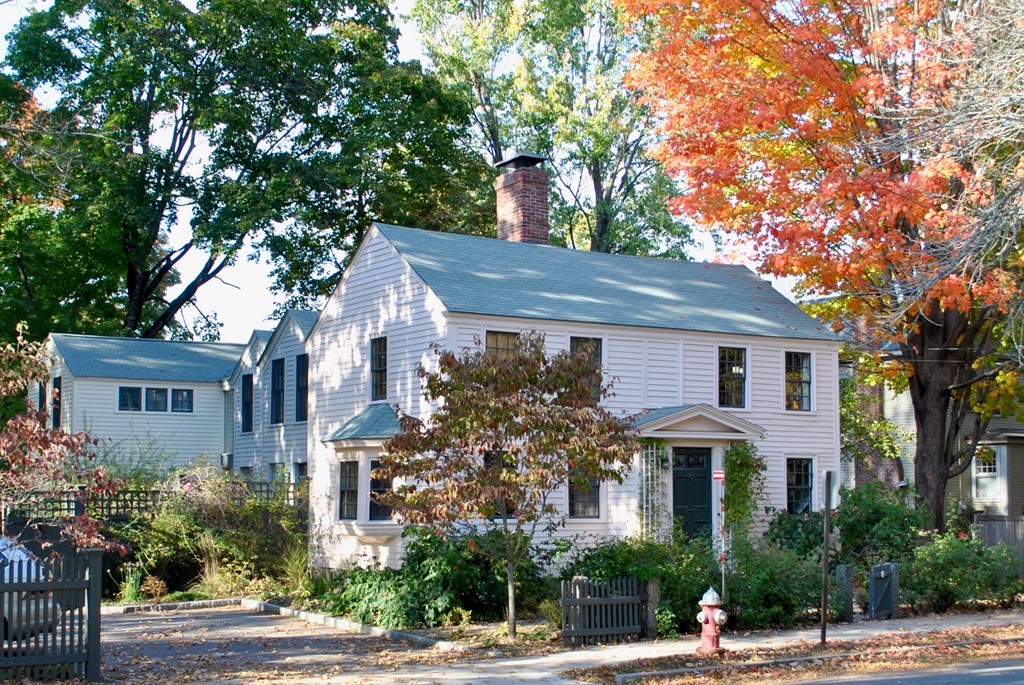 92 Sudbury Road Concord, MA 01742 - Photo 1 of 24 Gallery Image 1