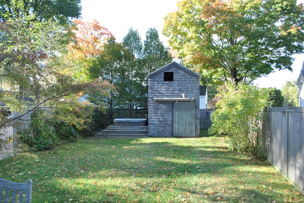 92 Sudbury Road Concord, MA 01742 - Photo 2 of 24 Gallery Image 2