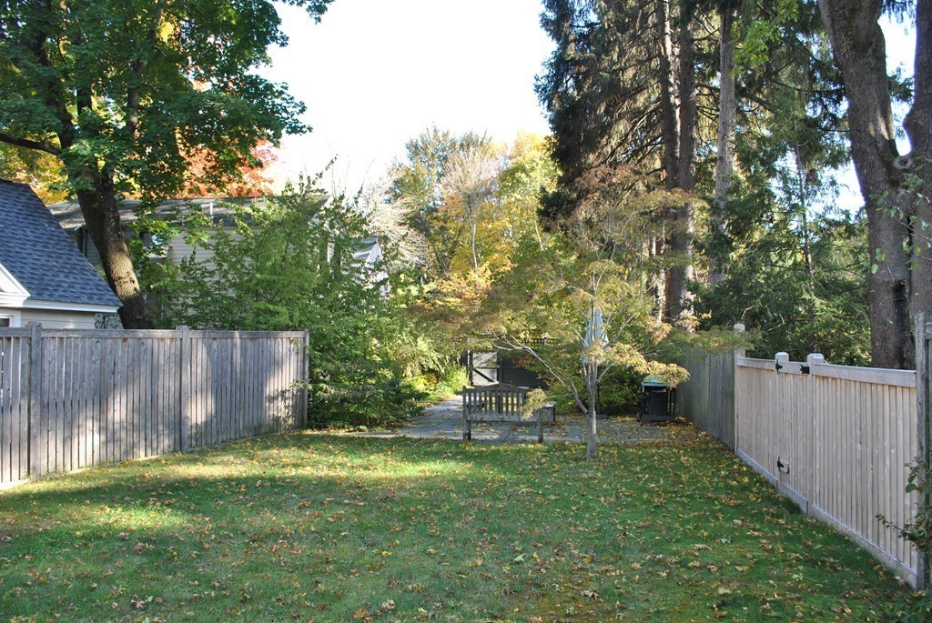 92 Sudbury Road Concord, MA 01742 - Photo 21 of 24 Gallery Image 21