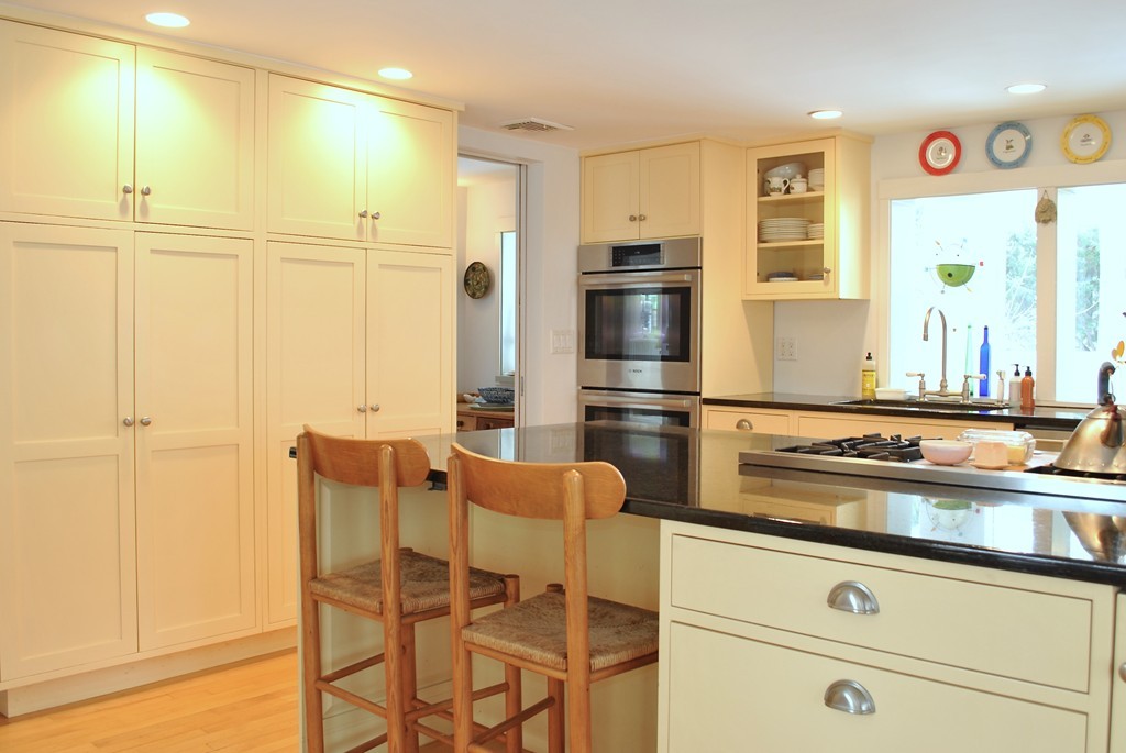 92 Sudbury Road Concord, MA 01742 - Photo 5 of 24 Gallery Image 5