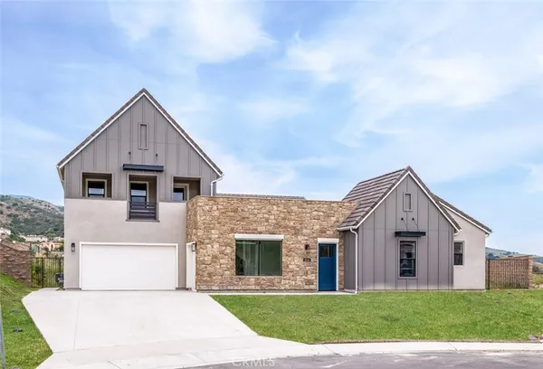 $4,150,000 | 18510 Boulder Bluff, Silverado, CA 92676