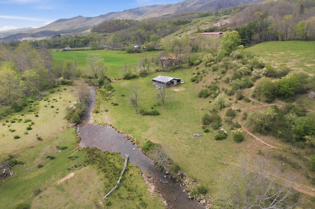 4020 Freestone Valley Road Tannersville, VA 24377 - Photo 45 of 109 Gallery Image 45