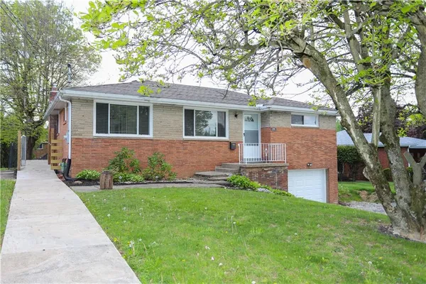 $231,000 | 938 Marcia Drive, Irwin, PA 15642