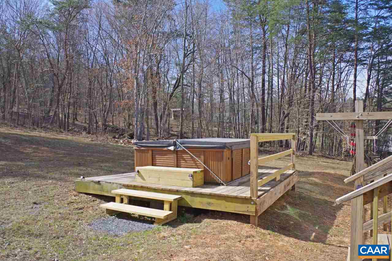 354 Logan Road Scottsville, VA 24562 - Photo 15 of 36 Gallery Image 15