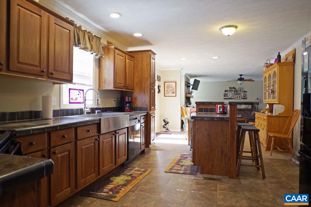 354 Logan Road Scottsville, VA 24562 - Photo 18 of 36 Gallery Image 18