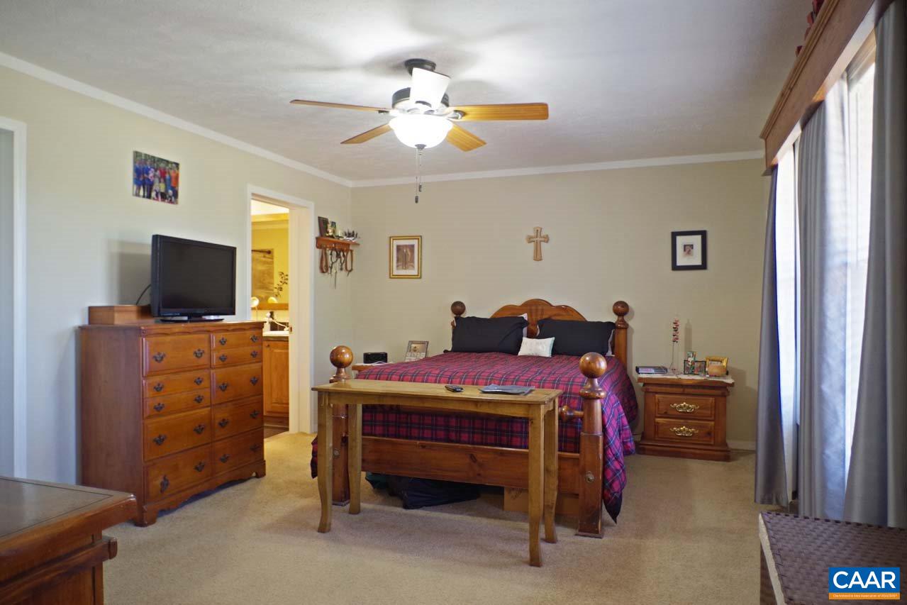 354 Logan Road Scottsville, VA 24562 - Photo 21 of 36 Gallery Image 21