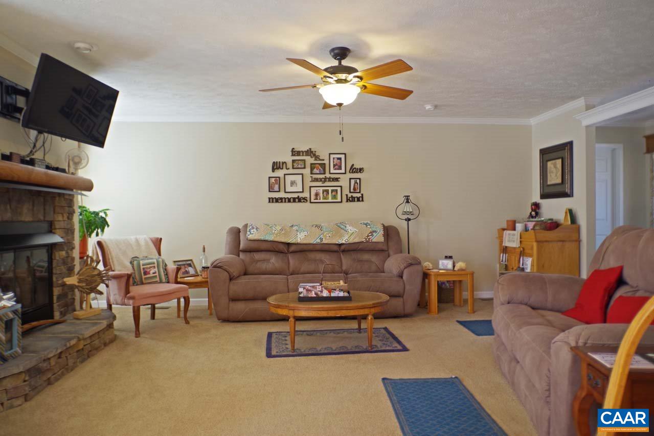354 Logan Road Scottsville, VA 24562 - Photo 10 of 36 Gallery Image 10